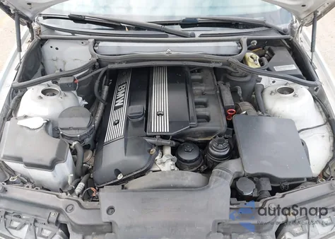 2001 BMW 325I z USA, uszkodzony, nr VIN WBAAV33411FU79384